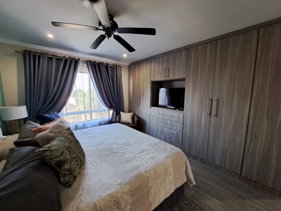 4 Bedroom Property for Sale in Cashan North West